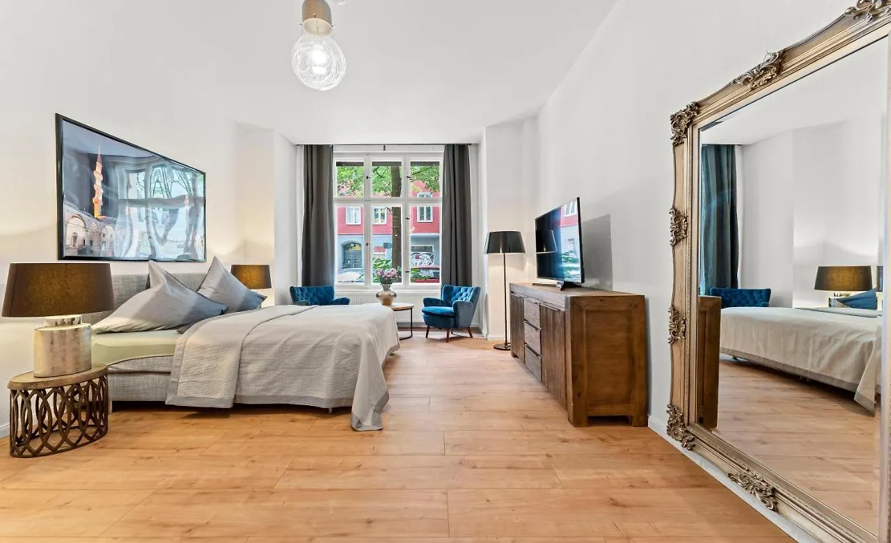 The Weichsel, 3Br Up To 6 People In Friedrichshain Berlin Apartment